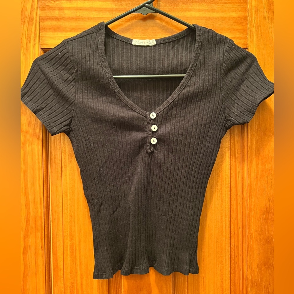 Heart & hips top